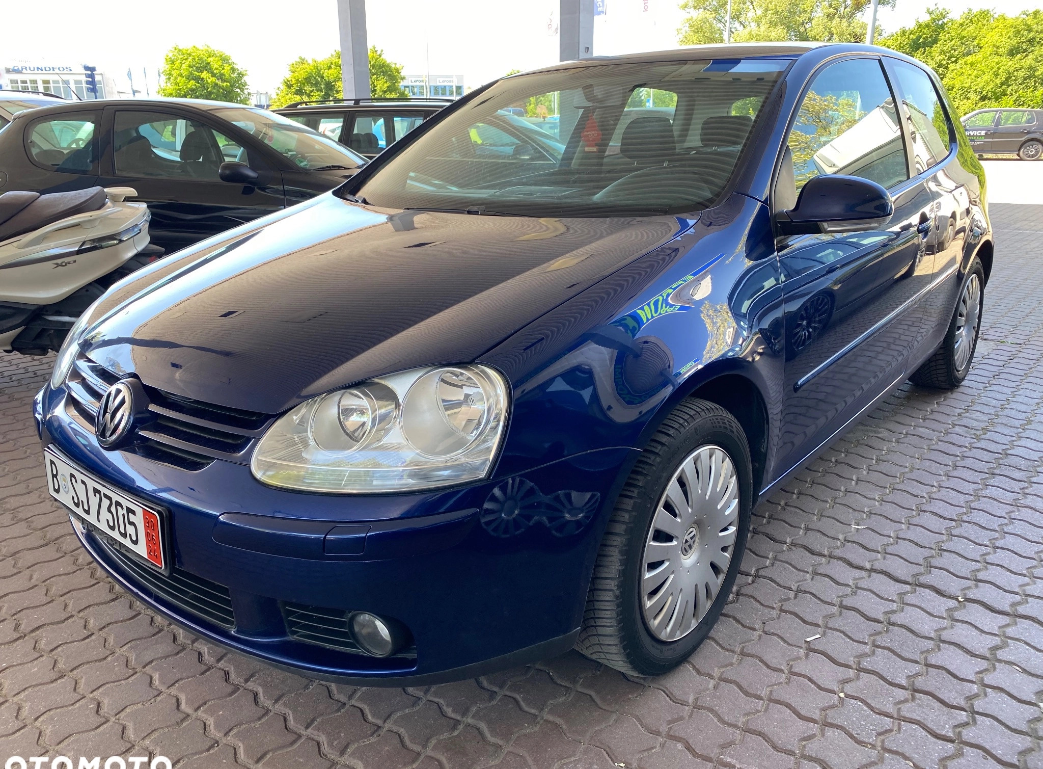 Volkswagen Golf cena 11999 przebieg: 215000, rok produkcji 2007 z Kłodawa małe 562